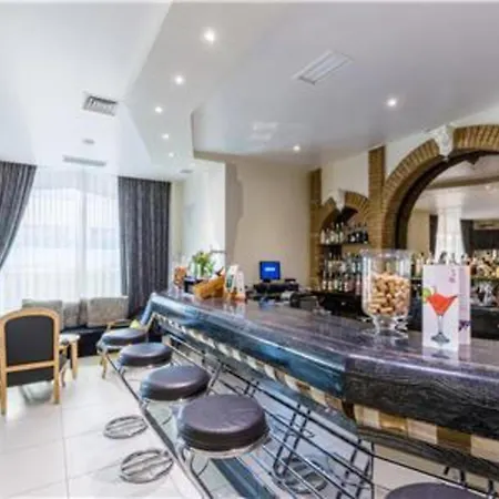 Exciting 1 Bedroom Apartment 3*